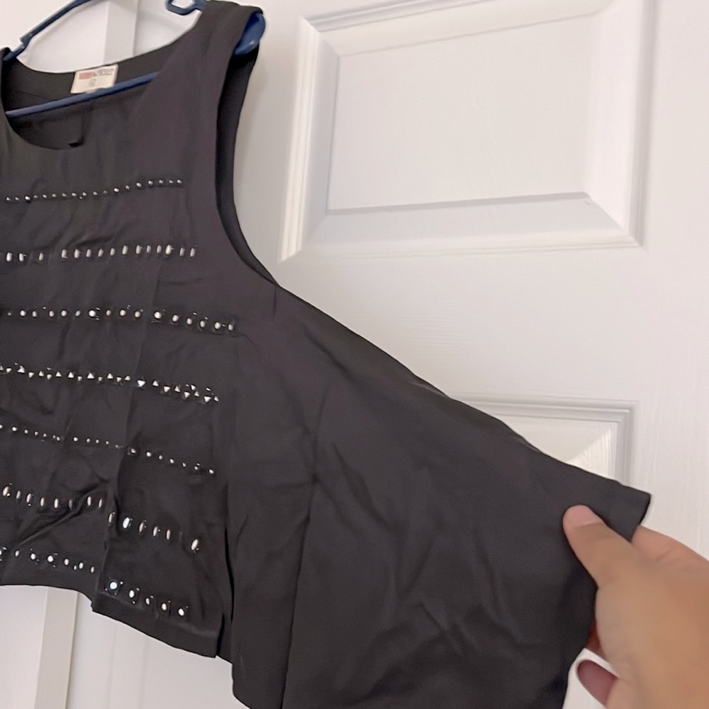 Crop Top with Mirror Work in front NWT - Picture 2 of 2